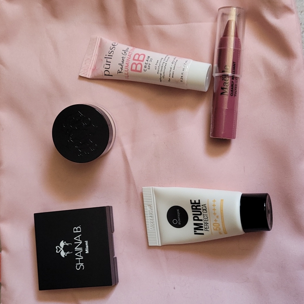 Makeup set